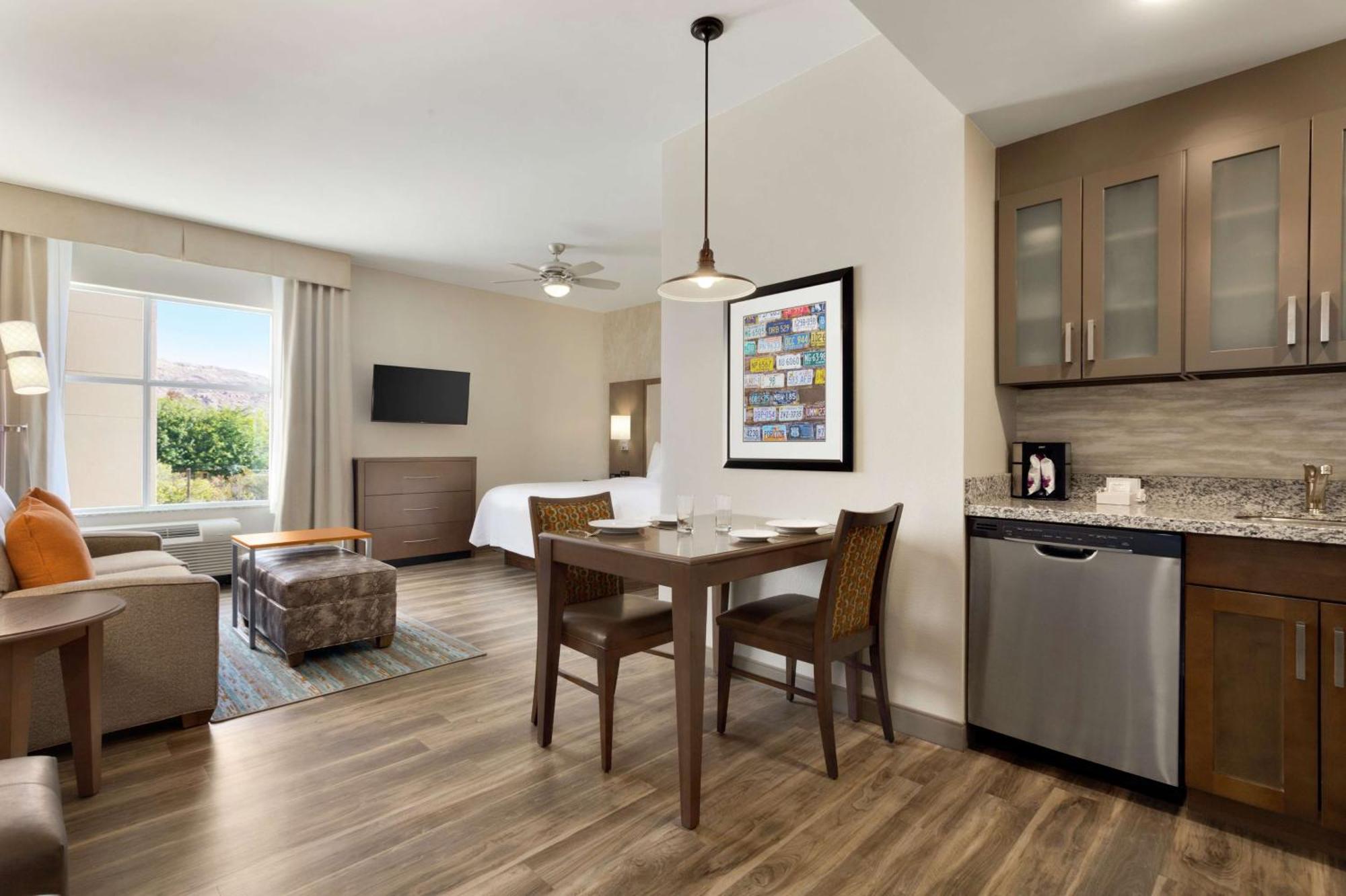 Homewood Suites By Hilton Моаб Экстерьер фото